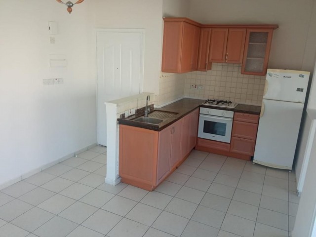 Flat To Rent in Girne Merkez, Kyrenia