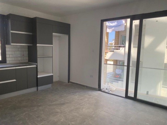 Flat To Rent in Girne Merkez, Kyrenia