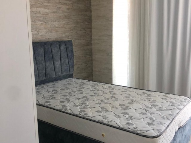 Havuzlu kiralık penthouse