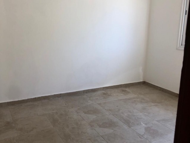 3 bedroom apartment ** 