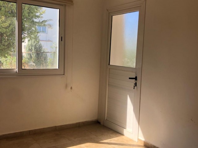 3 bedroom apartment ** 