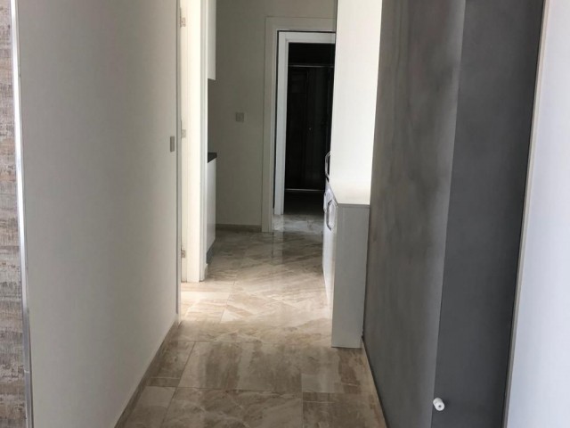 Wohnung mit 2 Schlafzimmern ** 