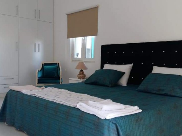 Kiralık 4 yatak odalı Villa 