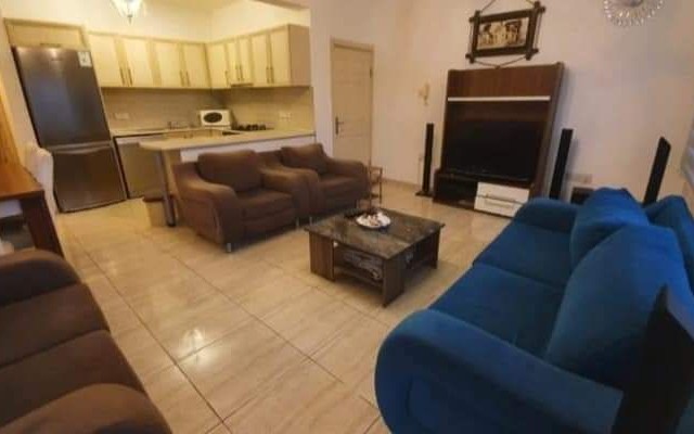 3 bedroom apartment ** 