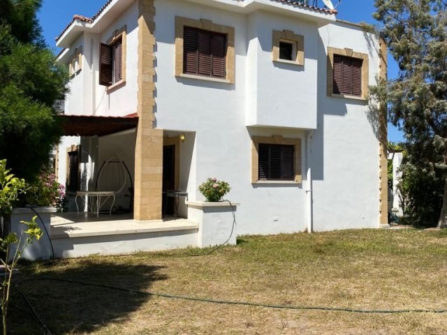 3 yatak odalı villa 