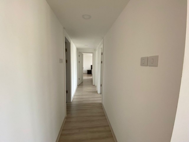 3 bedroom apartment ** 