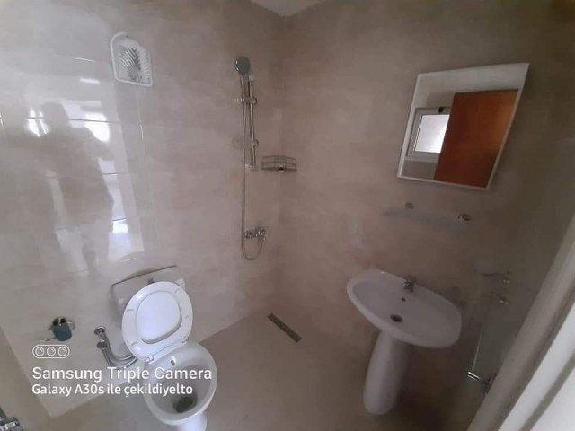 Flat To Rent in Girne Merkez, Kyrenia