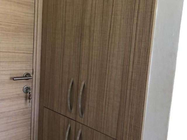 Flat To Rent in Girne Merkez, Kyrenia