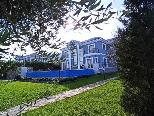 Satılık 3 yatak odalı Villa 