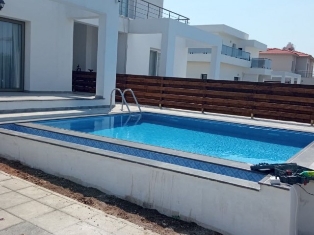 Satılık 3 yatak odalı Villa 