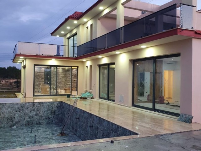 Villa For Rent in Çatalköy