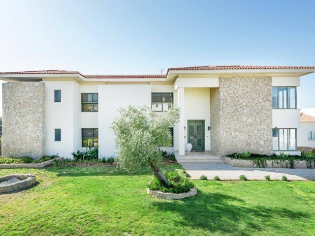 7 Yatak Odalı Villa