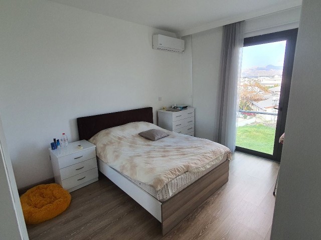 3 katlı Nezih, Asansörlü, Jeneratörlü apartmanda 3.kat 2+1 daire