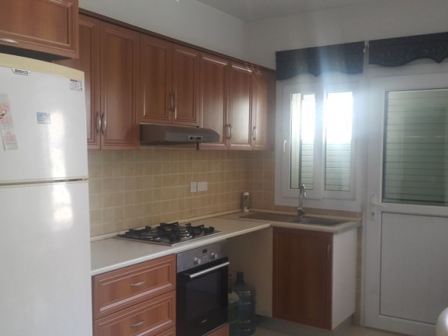 GÖNYELİ GIRIŞİ ZEMİN KAT DAİRE