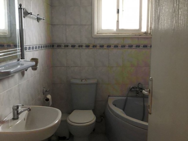 Ortaköy merkez de 4+1 full eşyalı daire 