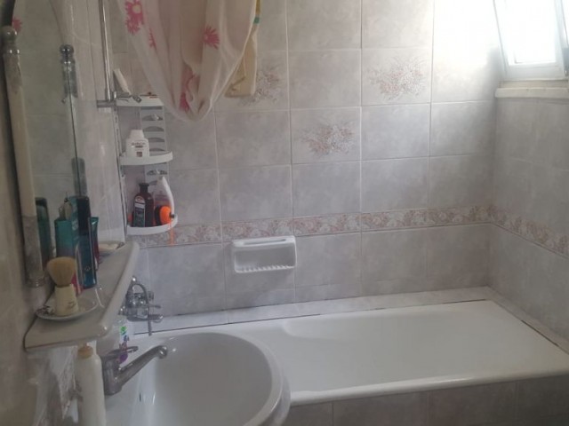 Gönyeli de 3+1 full eşyalı kiralık daire 