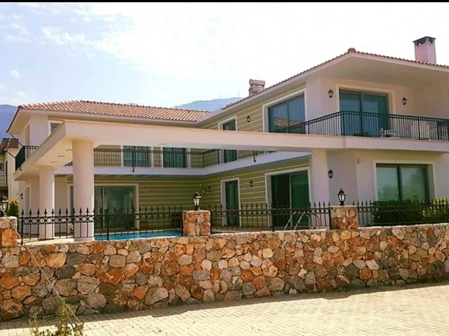 FULL EŞYALI EXTRALI LÜX VILLA