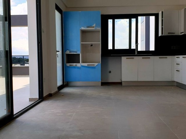 Penthouse For Sale in Köşklüçiftlik, Nicosia