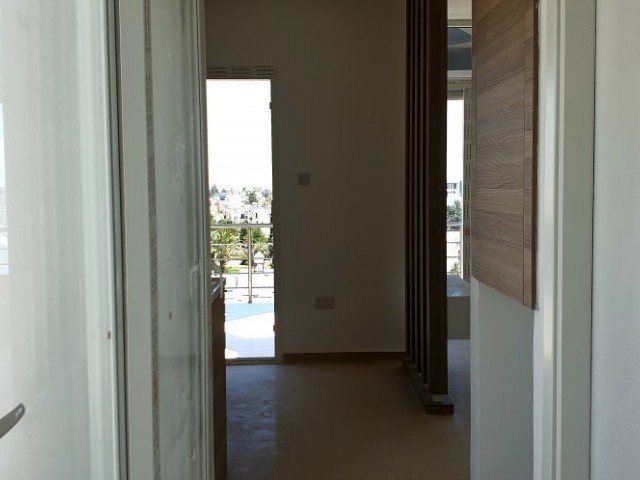 Penthouse For Sale in Küçük Kaymaklı, Nicosia