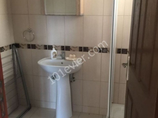 Gönyeli de 3+1 eşyalı kiralık daire 