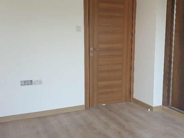 Penthouse For Sale in Küçük Kaymaklı, Nicosia