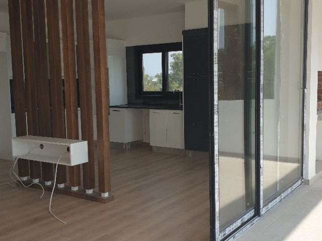 Penthouse For Sale in Küçük Kaymaklı, Nicosia