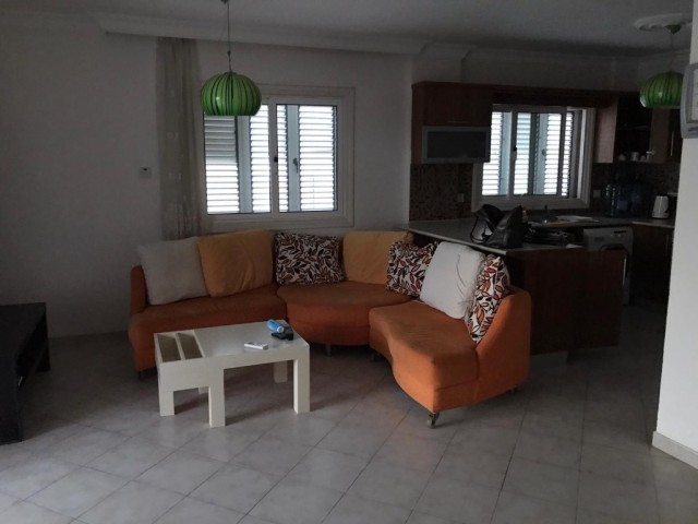 Penthouse Mieten in Girne Merkez, Kyrenia