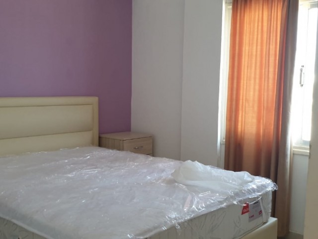 Girne kaşkarkort bölgesi.   3+1 Full eşyalı daire 