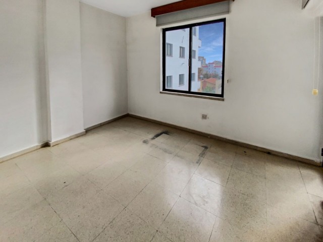 Business To Rent in Yenişehir, Nicosia