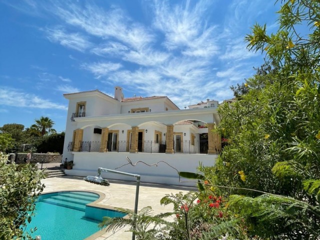 Villa For Sale in Alsancak, Kyrenia