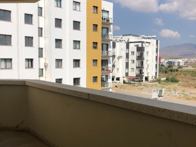 Flat To Rent in Küçük Kaymaklı, Nicosia