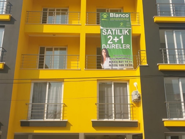 Lefkoşa merkezde 2 + 1 sıfır daireler