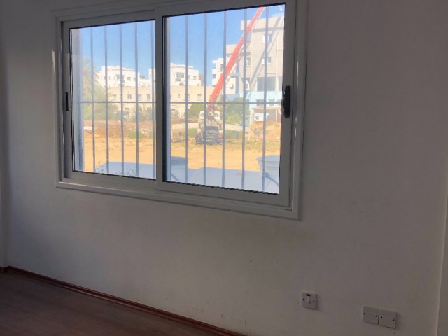 Flat For Sale in Küçük Kaymaklı, Nicosia