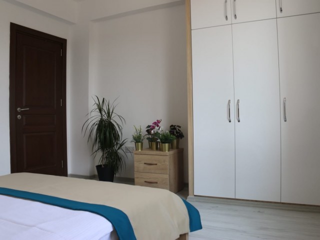 2 + 1 Luxury rental apartment within the site in the center of Gönyeli ** 