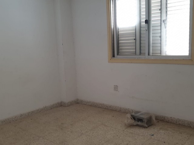 Office 3 + 1 rental apartment in Yenikent center ** 