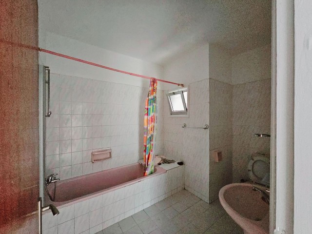 YENİ LiMAN BÖLGESİ, TÜRK MALI,150 M2, 3+1 DAİRE 