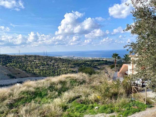 Gartenwohnung in erster Meereslinie mit Top-Aussicht!