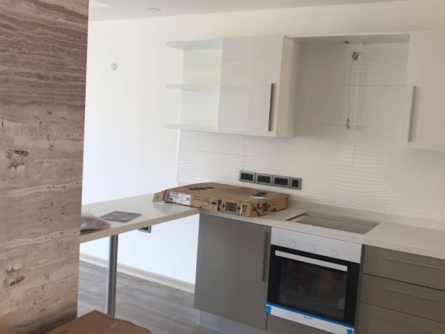 Flat To Rent in Girne Merkez, Kyrenia