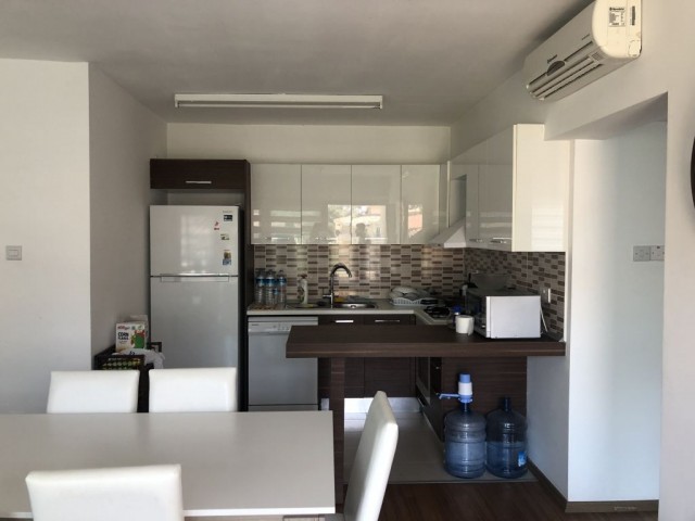 Flat To Rent in Girne Merkez, Kyrenia