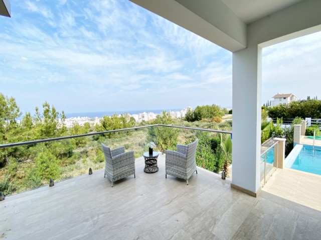 Golden Hill Villa - SOLE AGENT