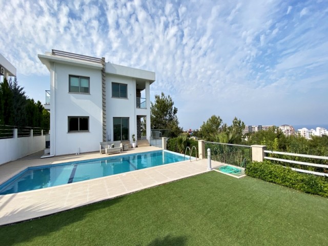 Golden Hill Villa - SOLE AGENT