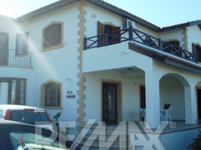 Detached Villa In Bellapais