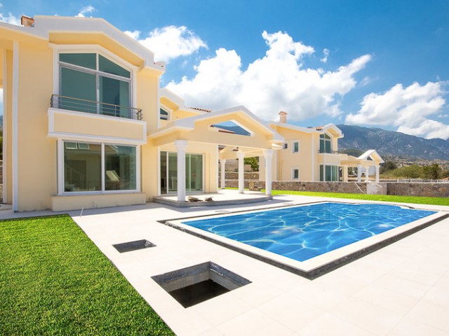 Luxury 3 bed Villa