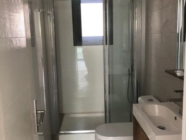 2+1 Wohnung Zum Verkauf In Kyrenia Zentrum ** 