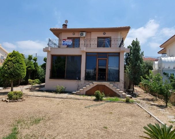 4+1 Villa for Sale in Walking Distance to the Sea in Çatalköy ** 