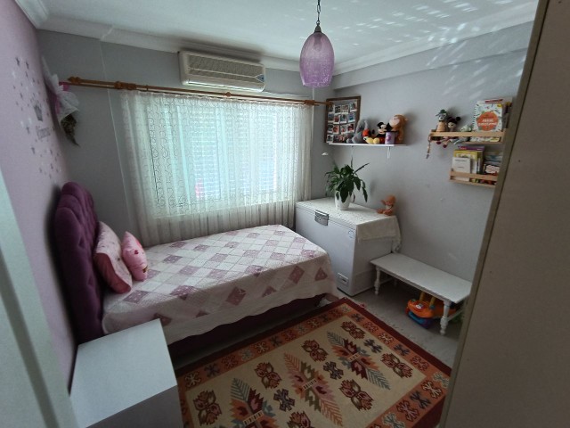 Girne Merkez Full Eşyalı Satılık 3+1 Daire