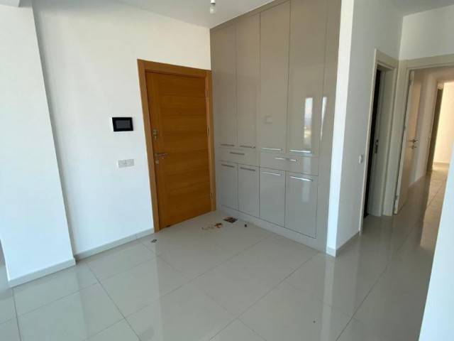 3+1 for sale in the center of Kyrenia ** 