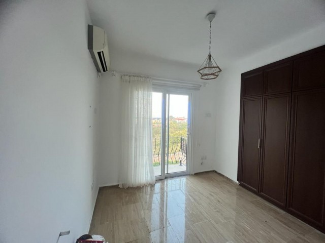 Einzeln Genehmigt Zu Verkaufen 3+1 Villa in Karsiyaka, Kyrenia