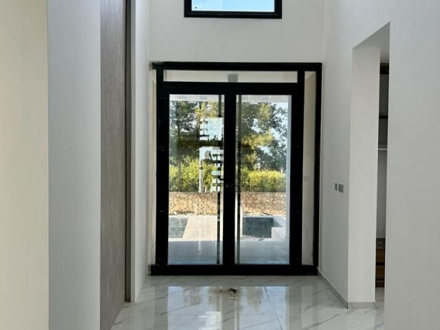 Doğanköy'de  3+1 Modern Villa