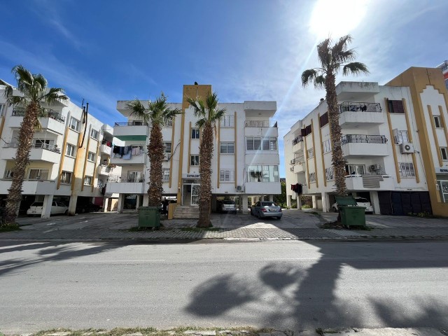 2+1 Wohnung zum Verkauf im Kyrenia Center